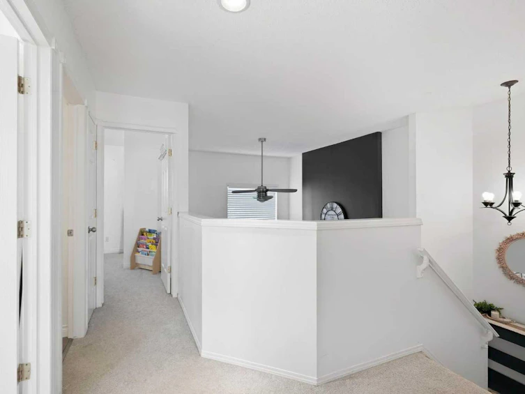 222 Douglas Ridge Circle SE, Calgary, AB, T2Z 3C4 - 22