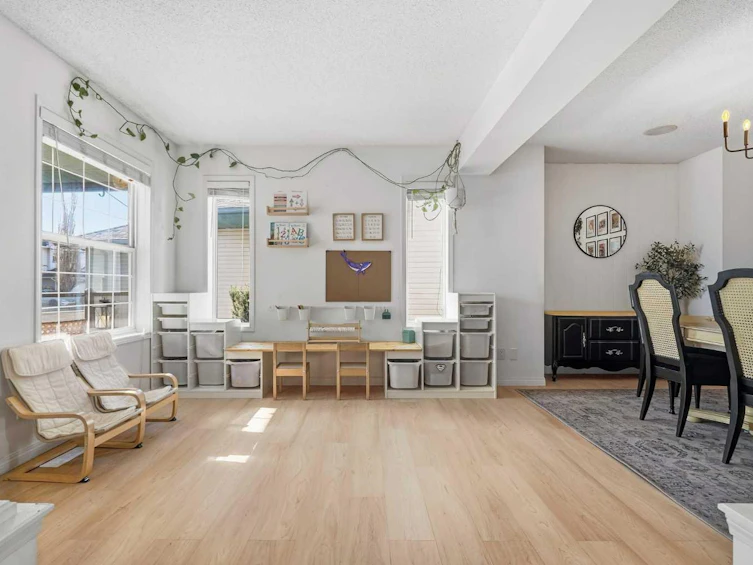222 Douglas Ridge Circle SE, Calgary, AB, T2Z 3C4 - 3