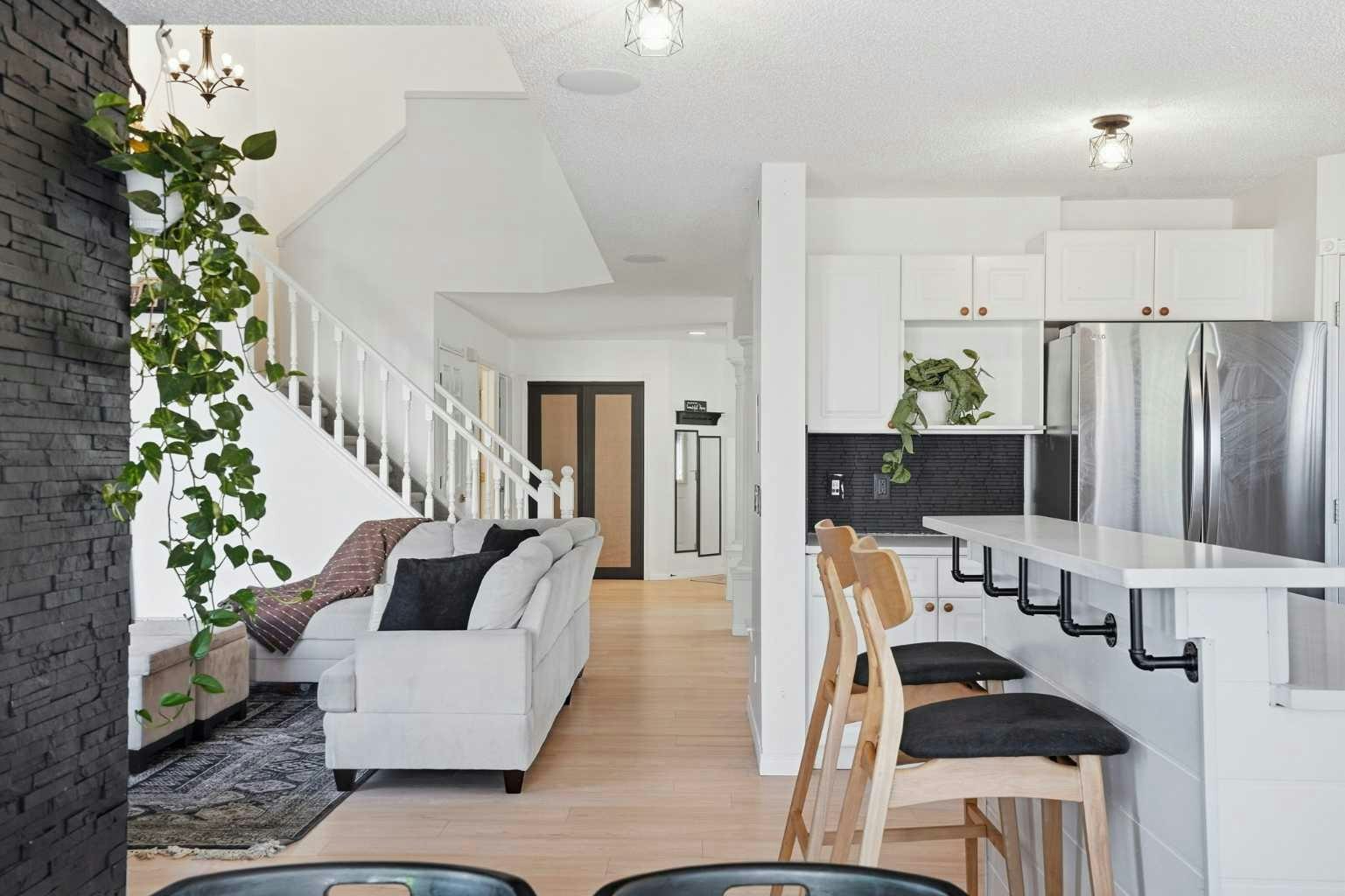 222 Douglas Ridge Circle SE, Calgary, AB, T2Z 3C4 - 19