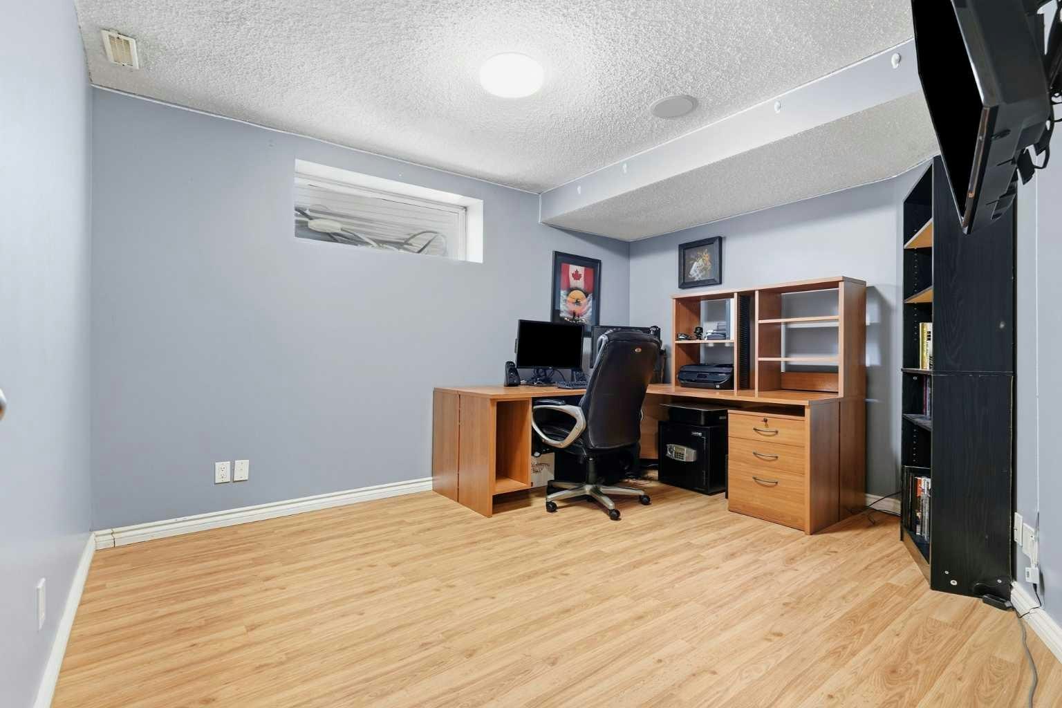 222 Douglas Ridge Circle SE, Calgary, AB, T2Z 3C4 - 31