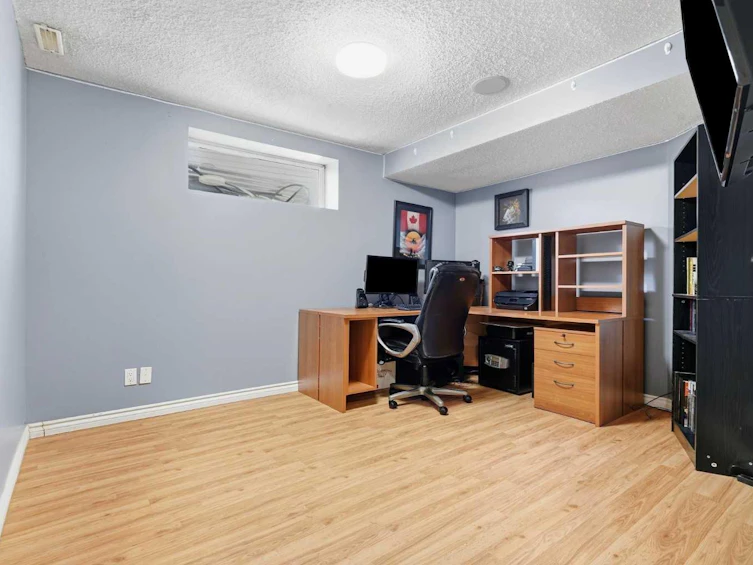 222 Douglas Ridge Circle SE, Calgary, AB, T2Z 3C4 - 31
