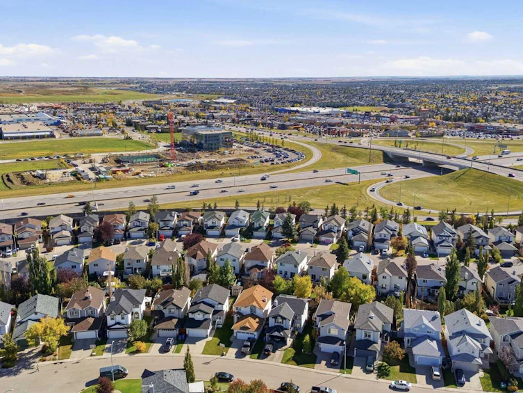 222 Douglas Ridge Circle SE, Calgary, AB, T2Z 3C4 - 39
