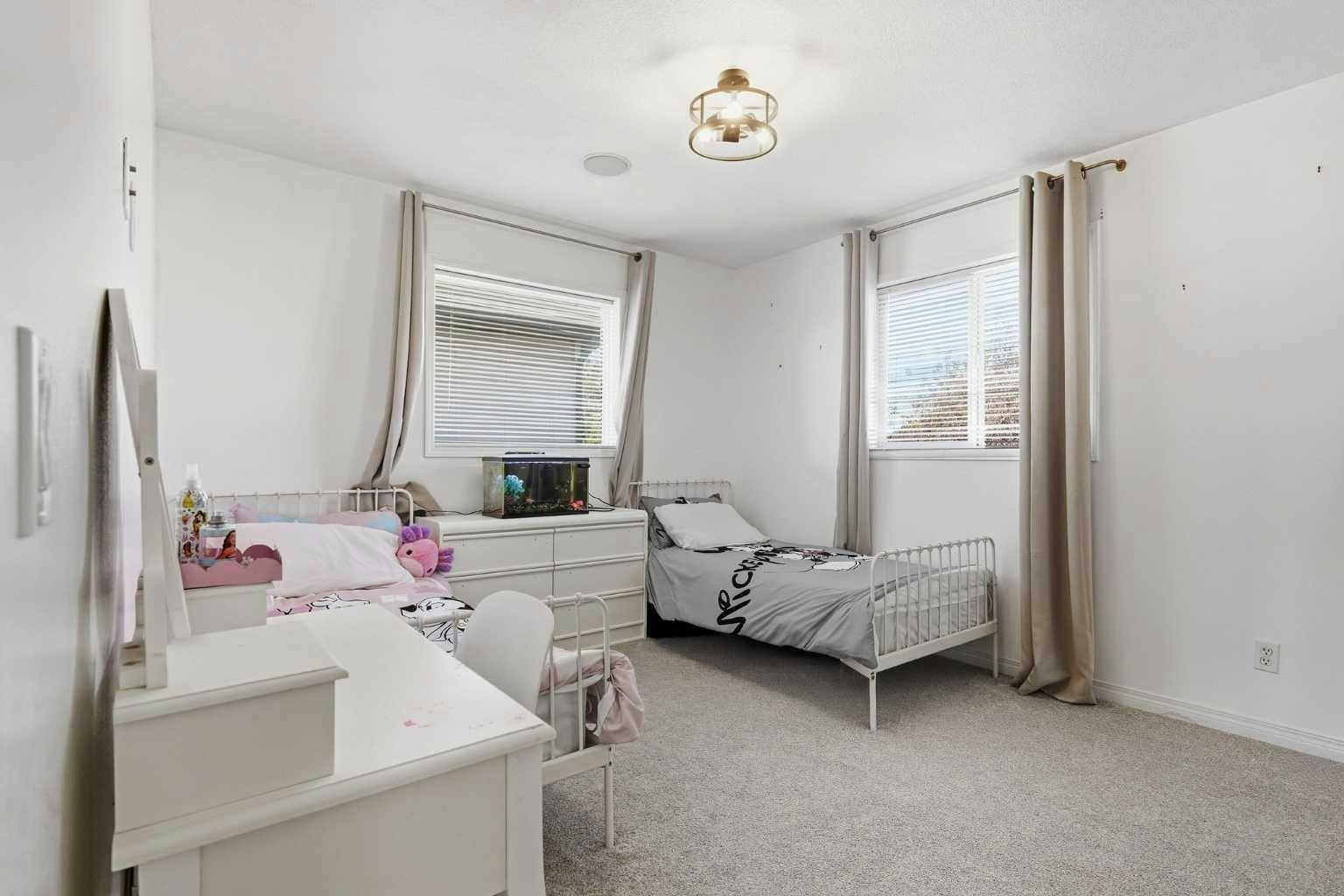 222 Douglas Ridge Circle SE, Calgary, AB, T2Z 3C4 - 27