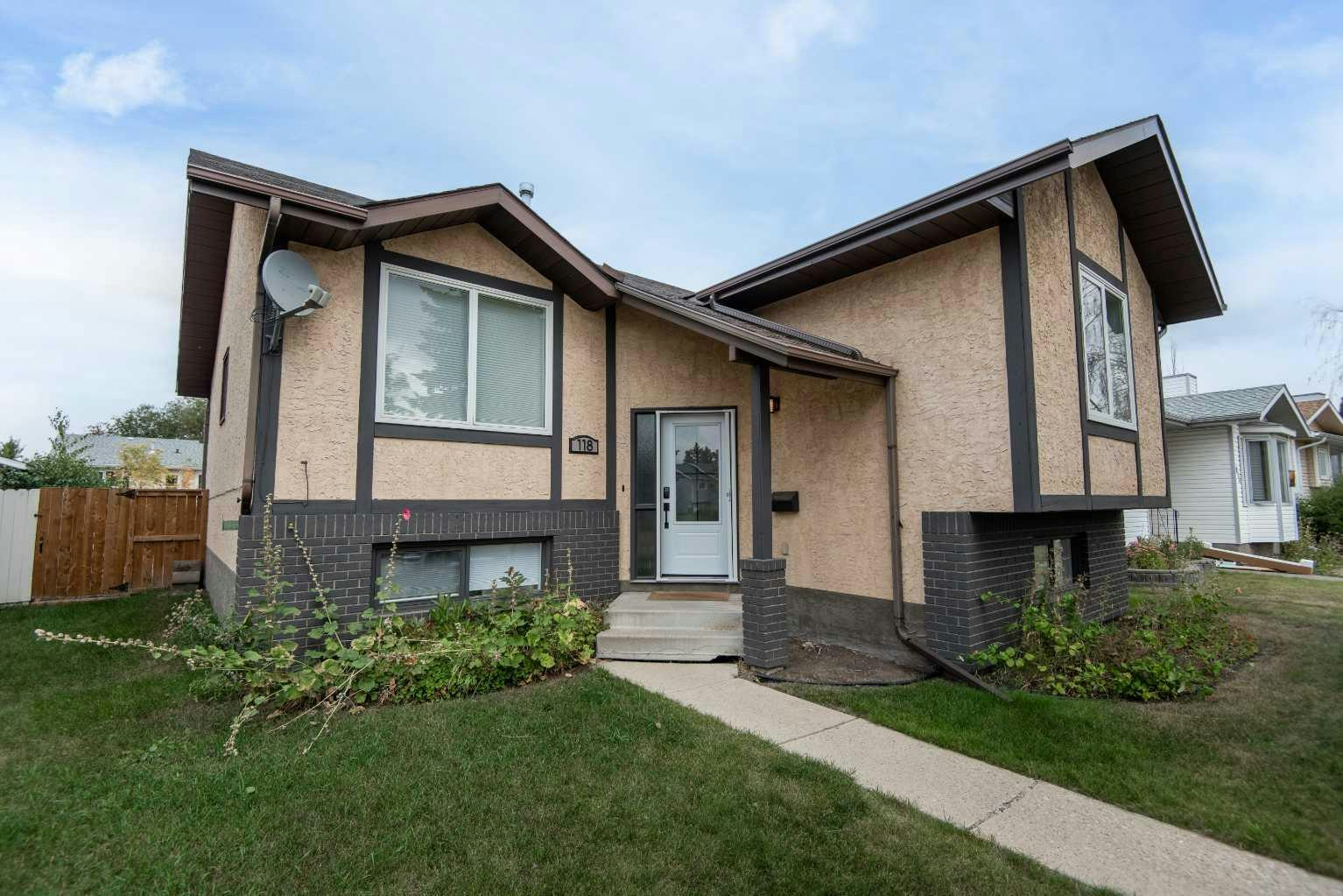 118 Eversole Crescent, Red Deer, AB, T4R 2H8