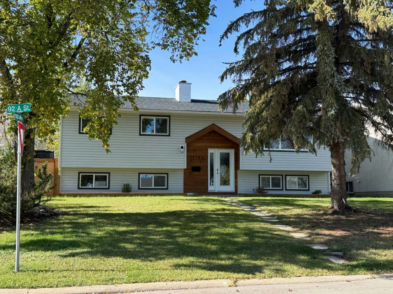 11104 92a Street, Grande Prairie, AB, T8V 3M3