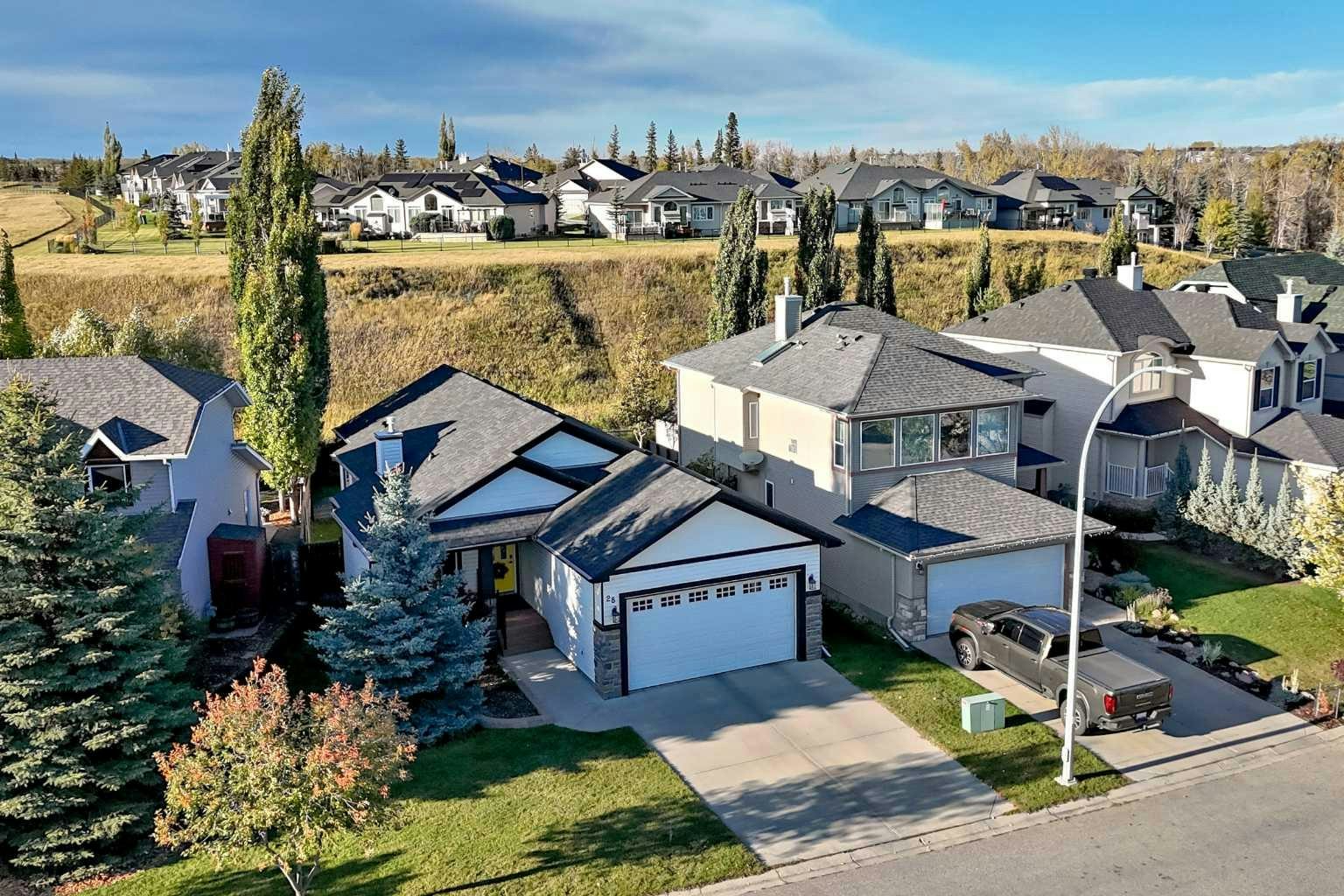 28 Sheep River, Okotoks, AB, T1S 1G6