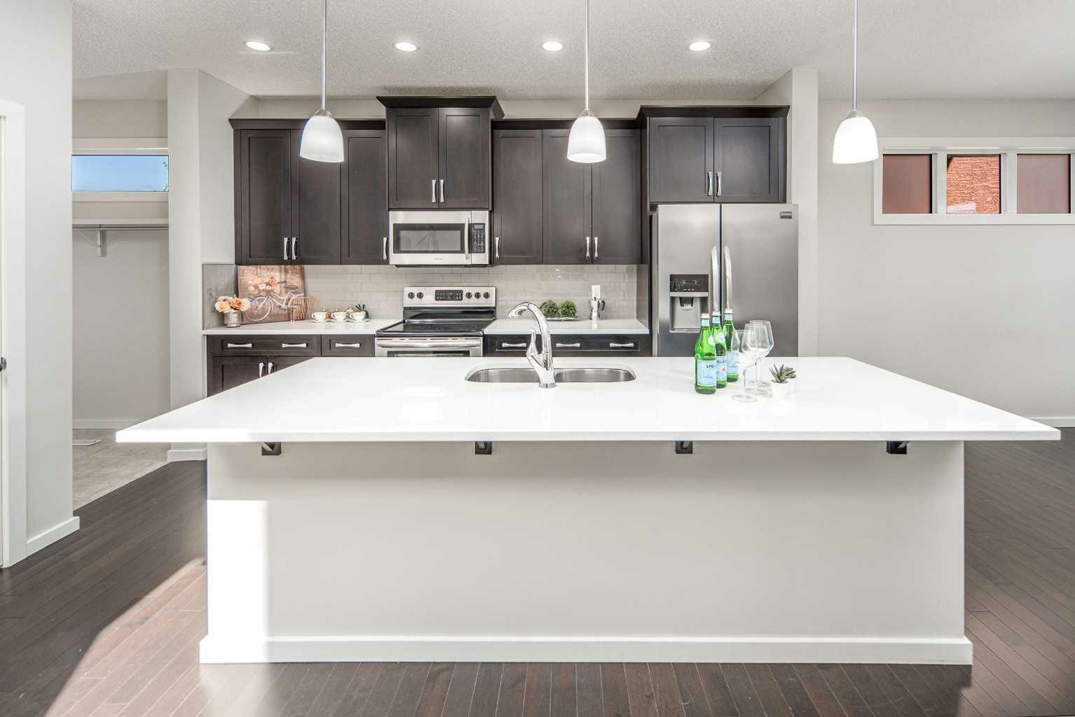 25 Marquis Place SE, Calgary, AB, T3M 2A5