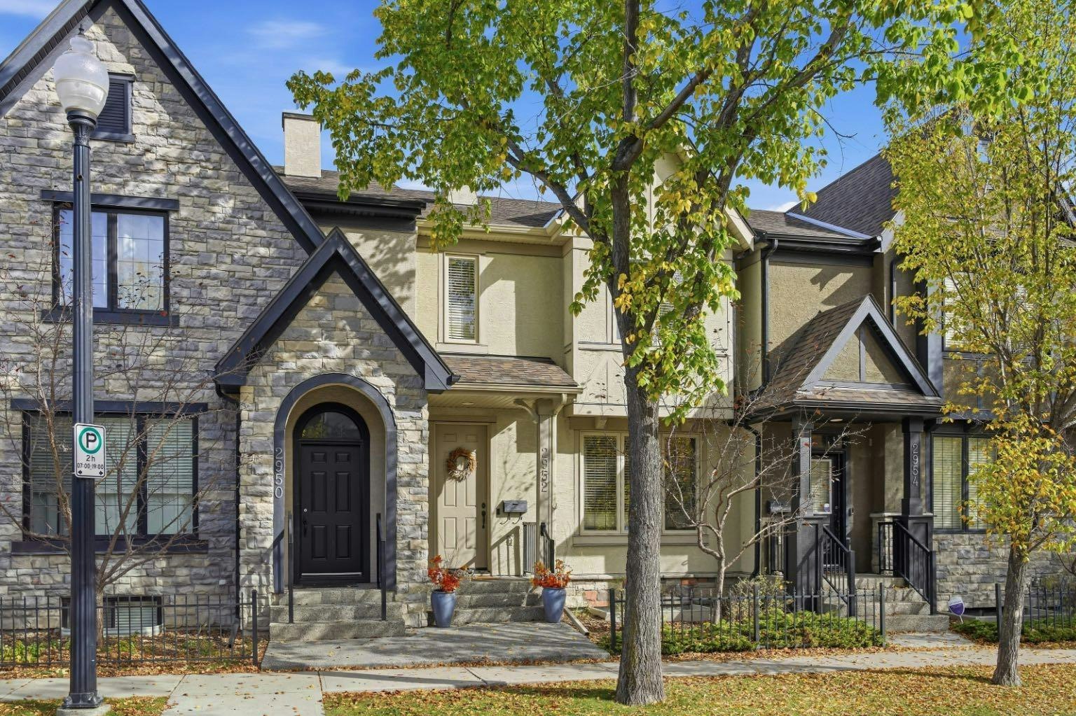 2952 Peacekeepers Way SW, Calgary, AB, T3E 7R6