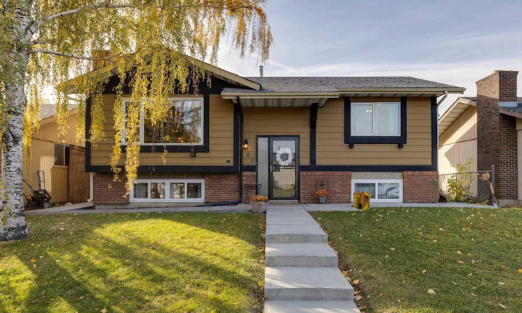 103 Dovercrest Way SE