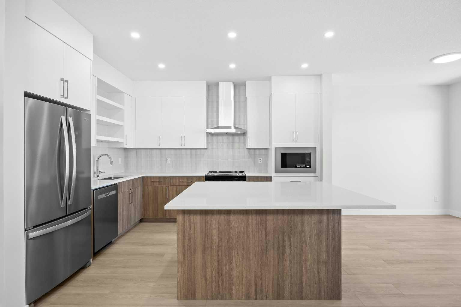 131 Greenwich Drive NW, Calgary, AB, T3B 6K7