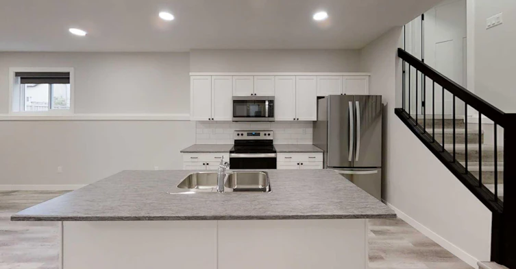 A-10333A 128 Avenue, Grande Prairie, AB, T8V 6S9 - 2