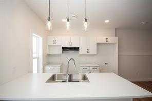 A-13406 105 Street, Grande Prairie, AB, T8X 0W4 5