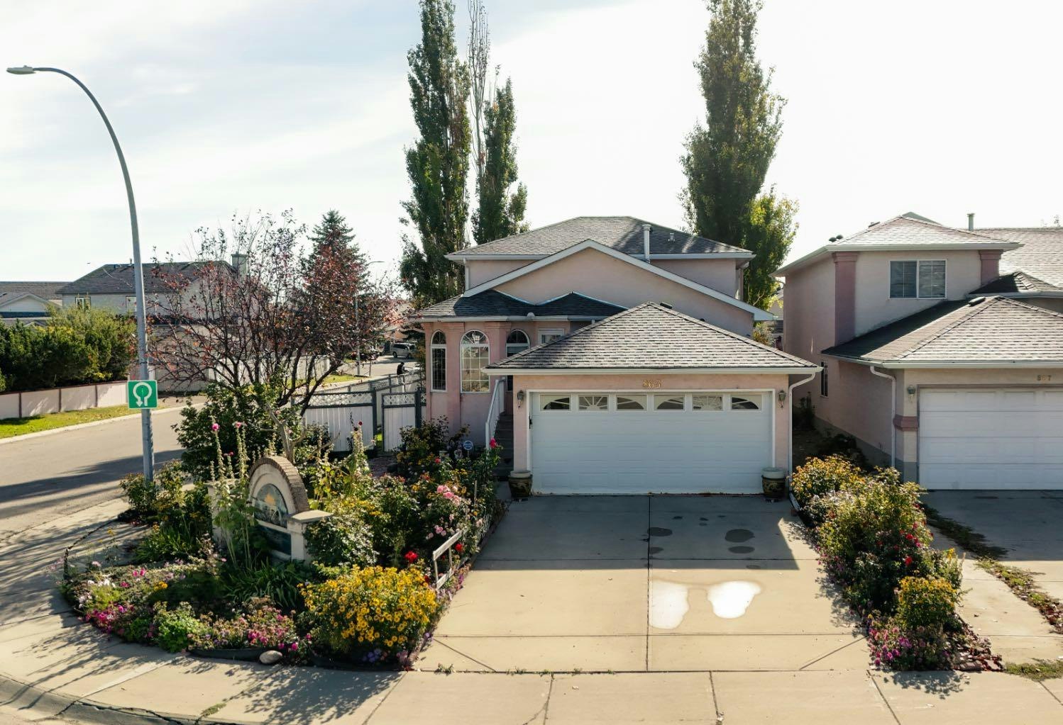 863 Applewood Drive SE, Calgary, AB, T2A 7P2
