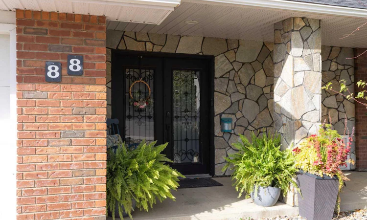 88 Cypress Way SE