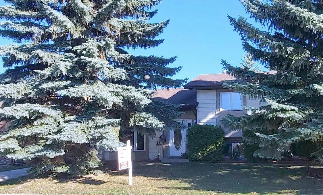 9 Ray Avenue, Red Deer, AB, T4P 3B9