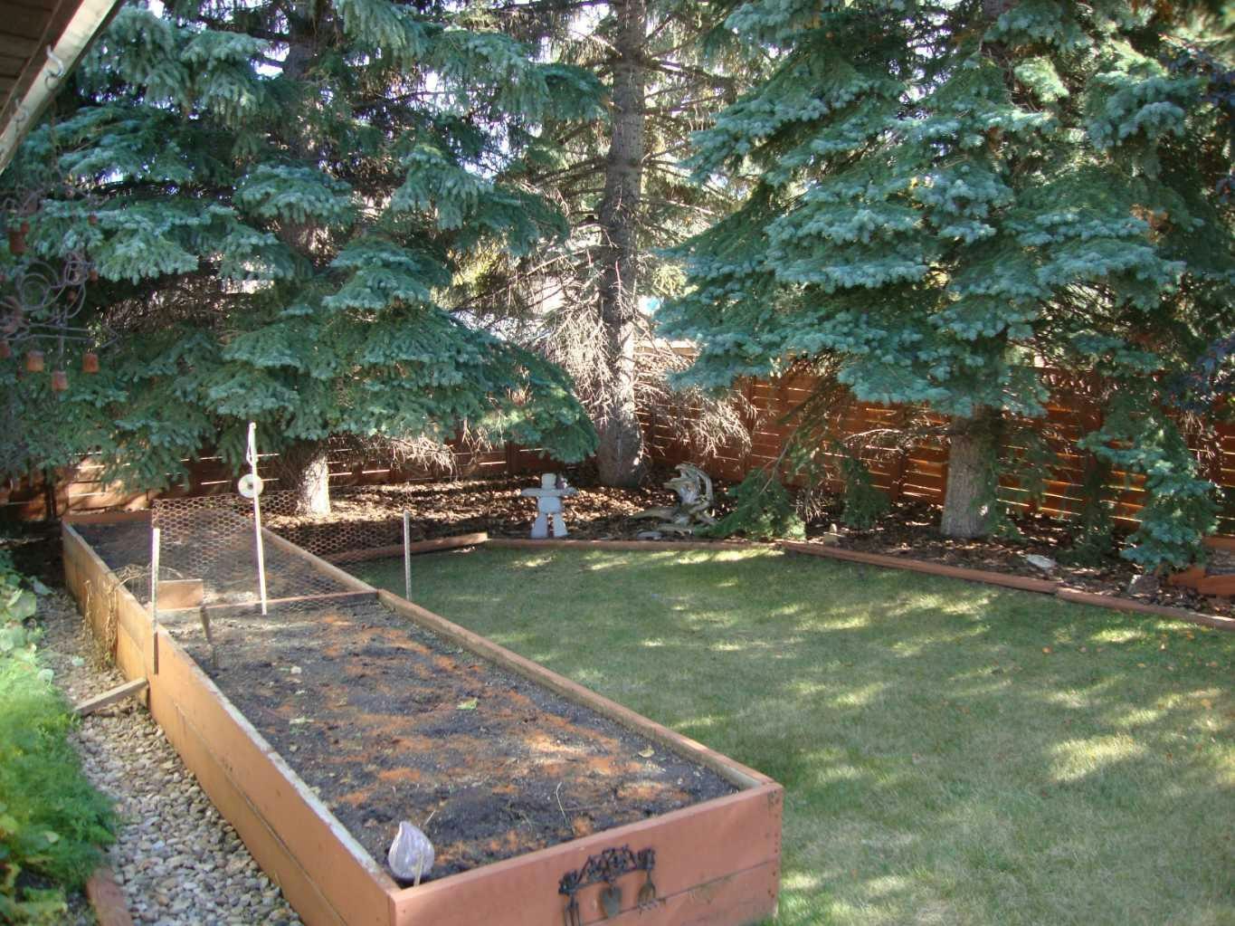 9 Ray Avenue, Red Deer, AB, T4P 3B9