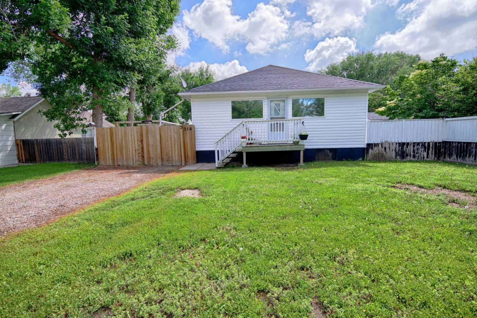 210 7 Street N, Vauxhall, AB, T0K 2K0
