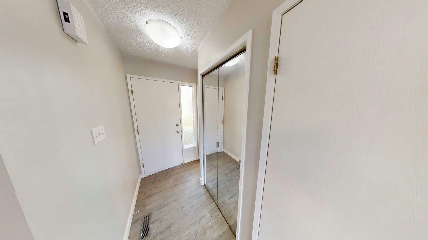 7852 Cedarwood Park, Grande Prairie, AB, T8V 4R8 2