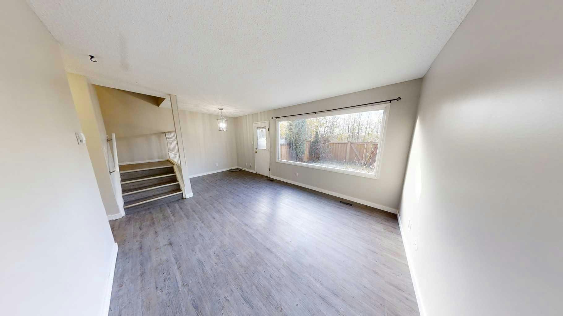 7852 Cedarwood Park, Grande Prairie, AB, T8V 4R8 4