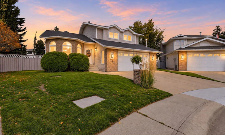 132 Denison Crescent