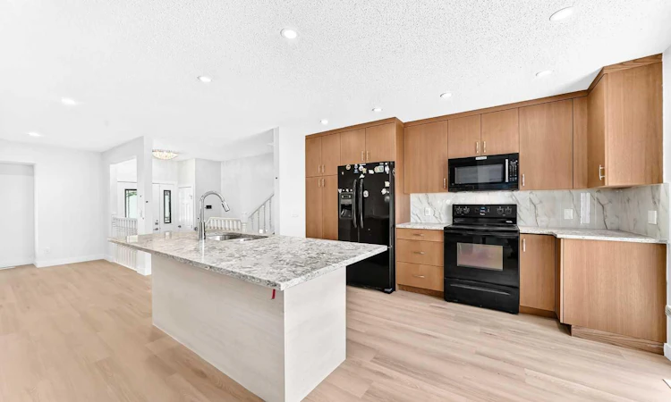 55 Mckinley Way SE