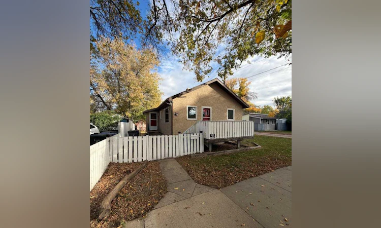 920 Yuill Street SE