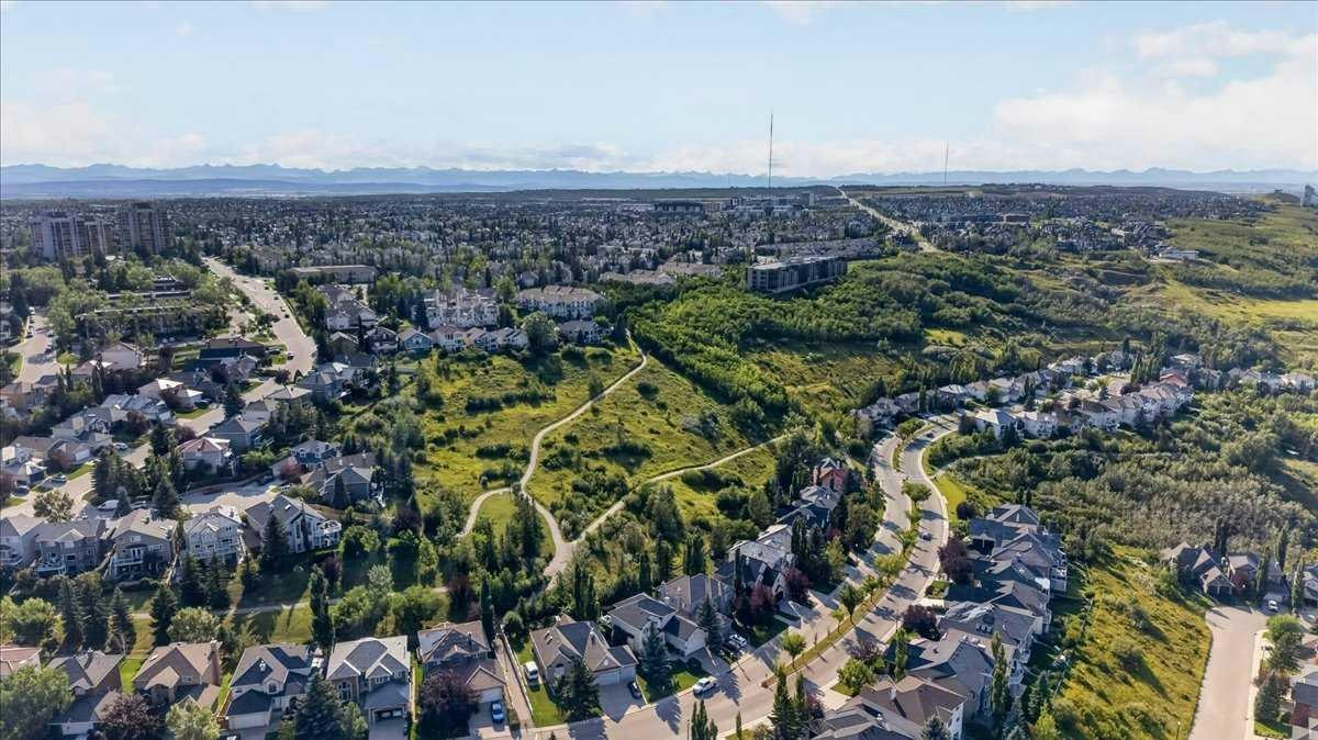 1705 Patterson View SW, Calgary, AB, T3H 3J9