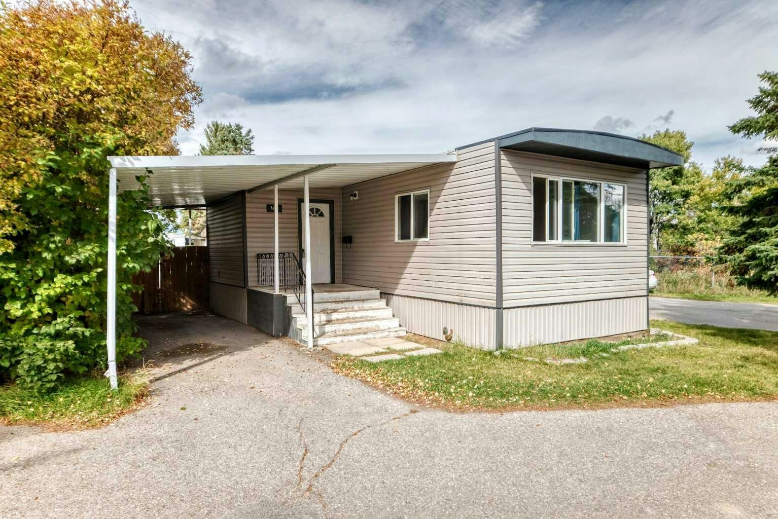 308-3223 83 Street NW, Calgary, AB, T3B 5N8