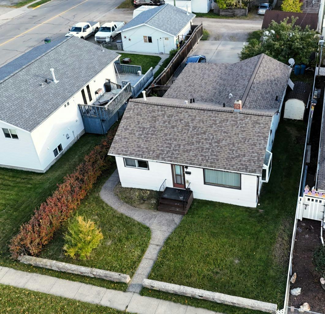 4907 7 Avenue, Edson, AB, T7E 1K8