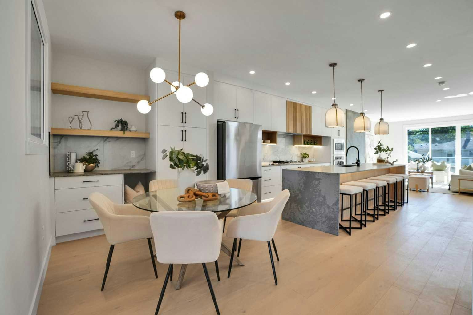 417 37 Avenue NW, Calgary, AB, T2K 0C6
