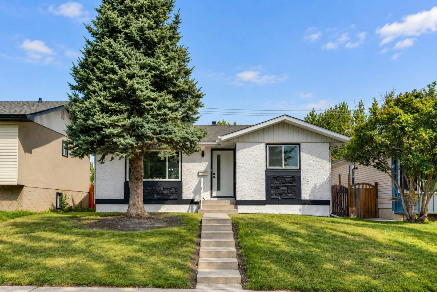 4112 13 Avenue NE, Calgary, AB, T2A 0K8