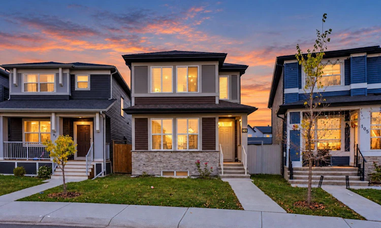 101 Corner Ridge Mews NE