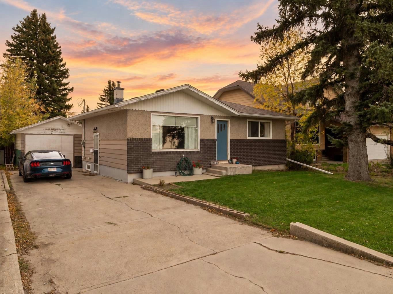 2219 14 Street, Coaldale, AB, T1M 1E1
