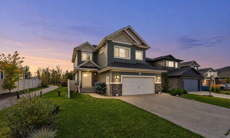 69 Caribou Crescent