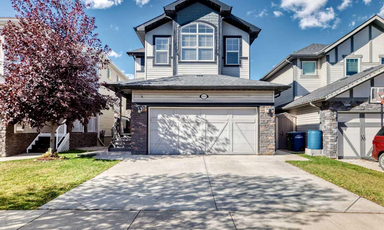1060 Kingston Crescent SE