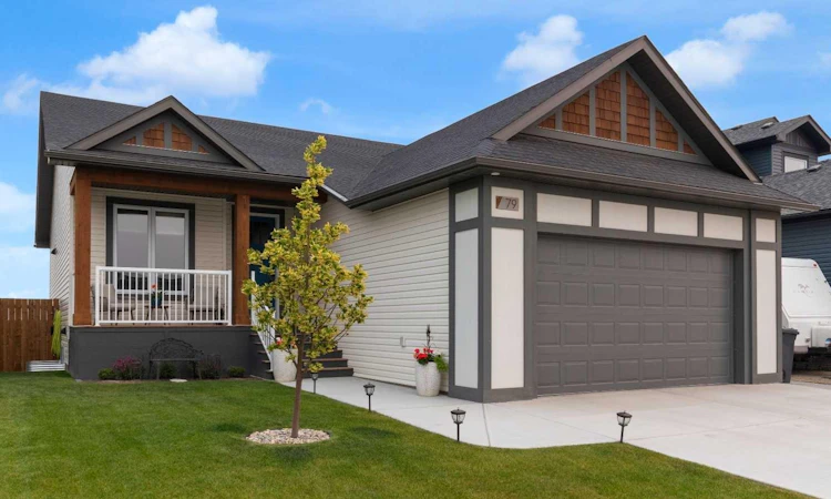 79 Vincent Crescent