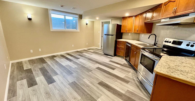 142 Meadow Drive, Hinton Hill, AB, T7V 1N7 - 3