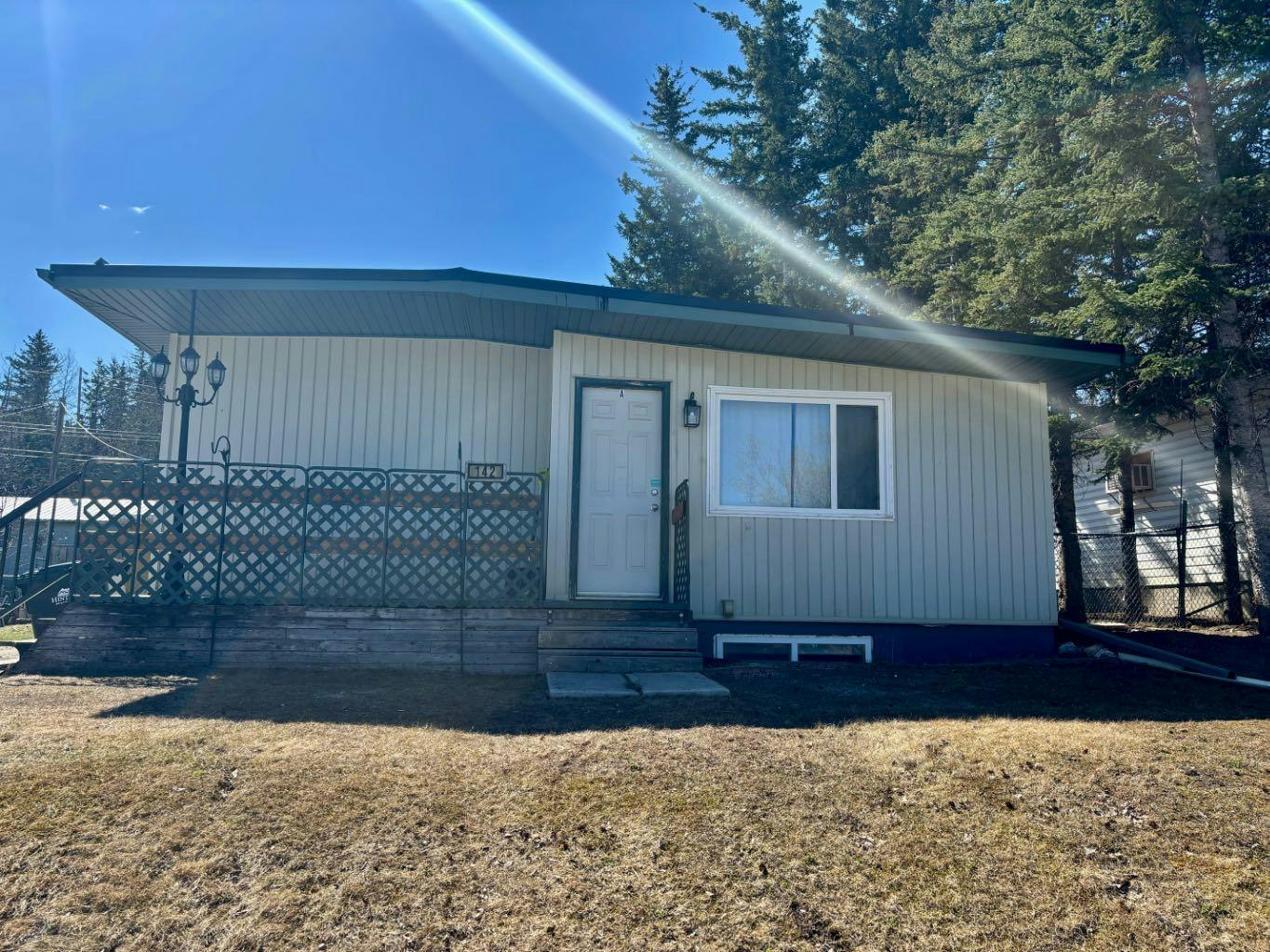 142 Meadow Drive, Hinton Hill, AB, T7V 1N7