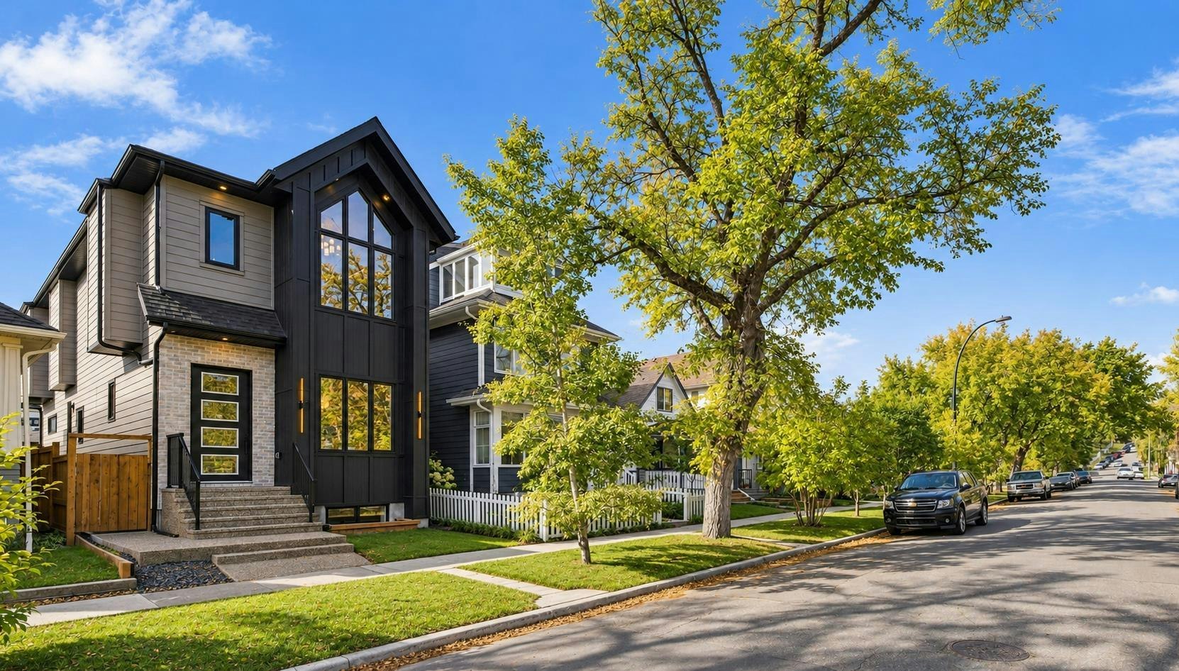 727 15 Street NW, Calgary, AB, T2N 2B3