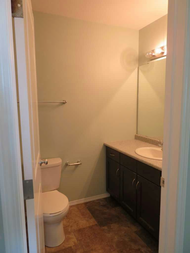 3-4812 45 Street, Lloydminster City West, AB, S9V 0H9 - 27