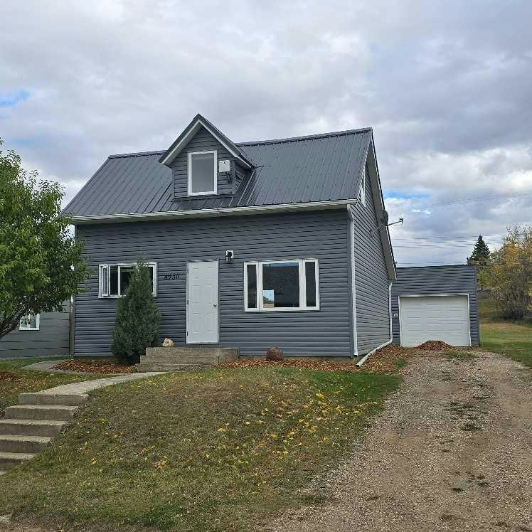 4930 48 Street, Sedgewick, AB, T0B 4C0
