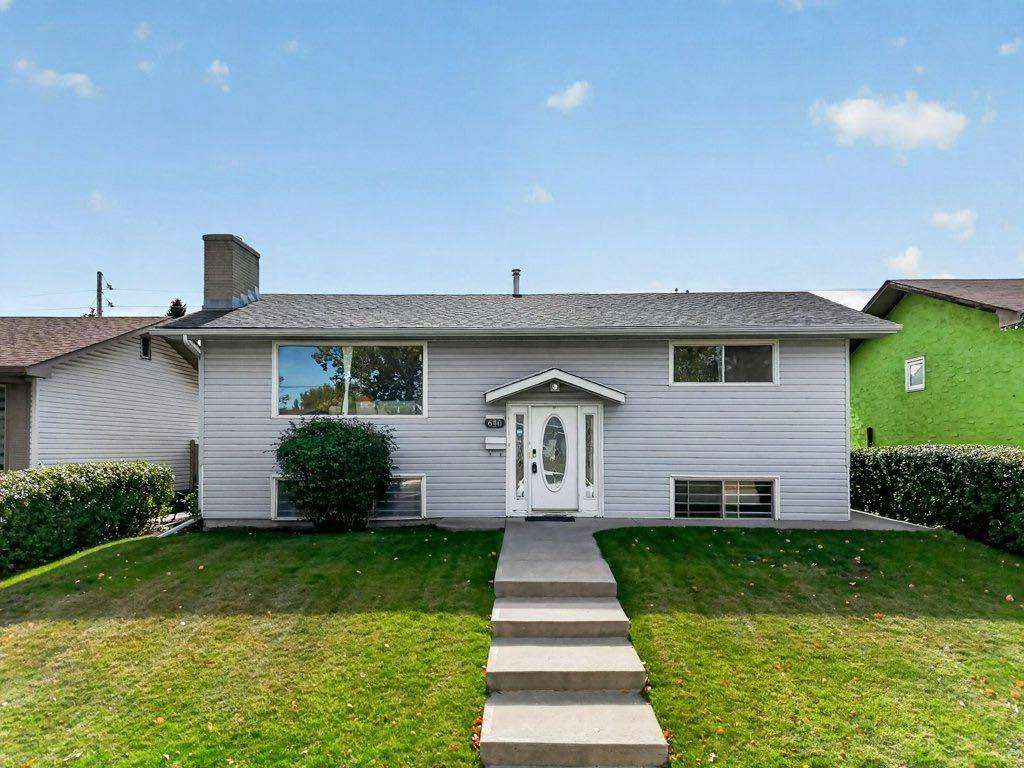 640 Maidstone Drive NE, Calgary, AB, T2A 4B7