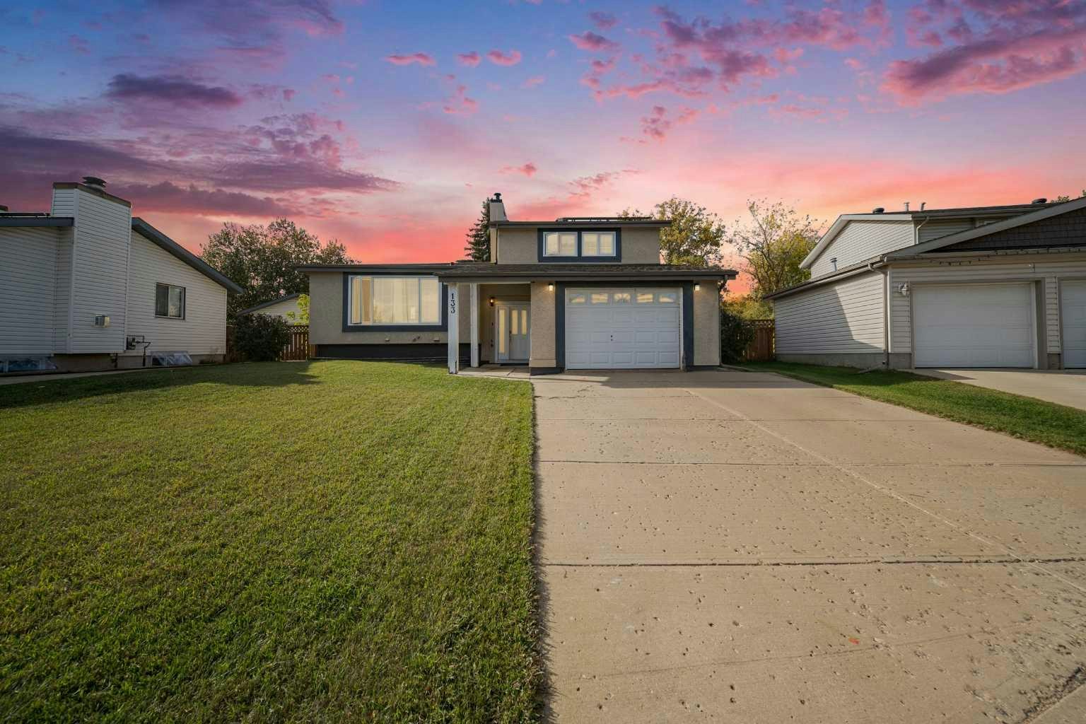 133 Whiteoak Garden, Fort Mcmurray, AB, T9K 1A7