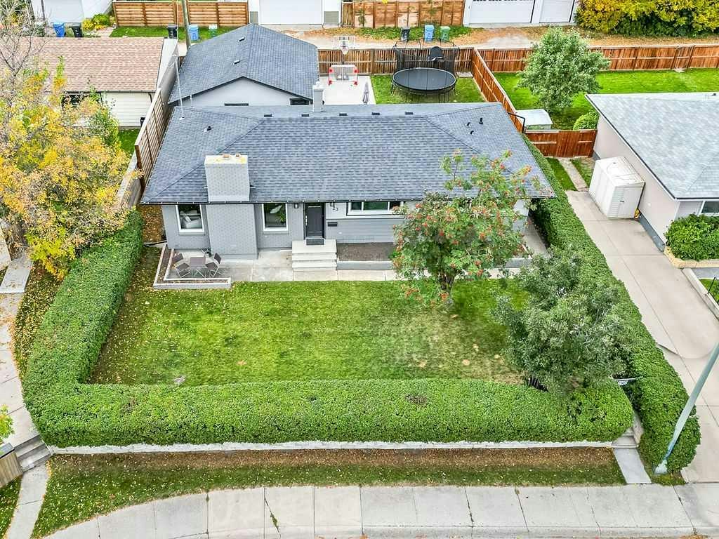 23 Wellington Place SW, Calgary, AB, T3C 3C2
