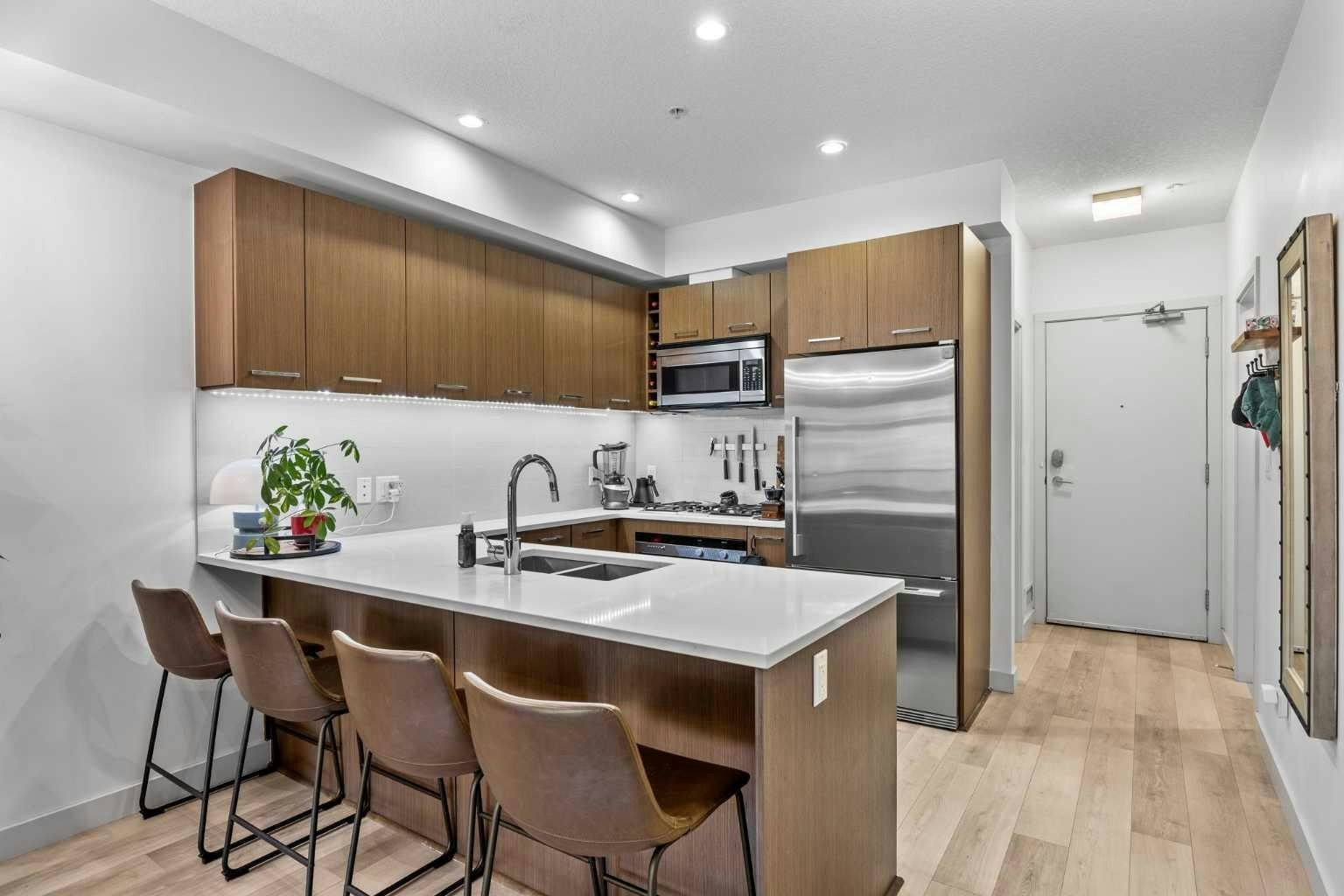 218-323 20 Avenue SW, Calgary, AB, T2S 2G5