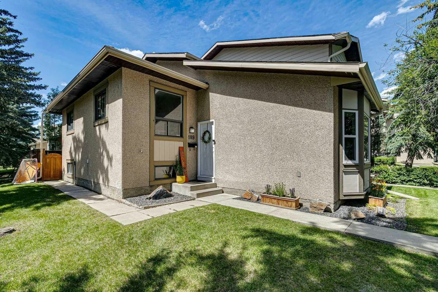 189 Deerfield Terrace SE, Calgary, AB, T2J 6V2