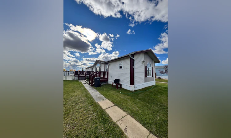 113 Clark Crescent