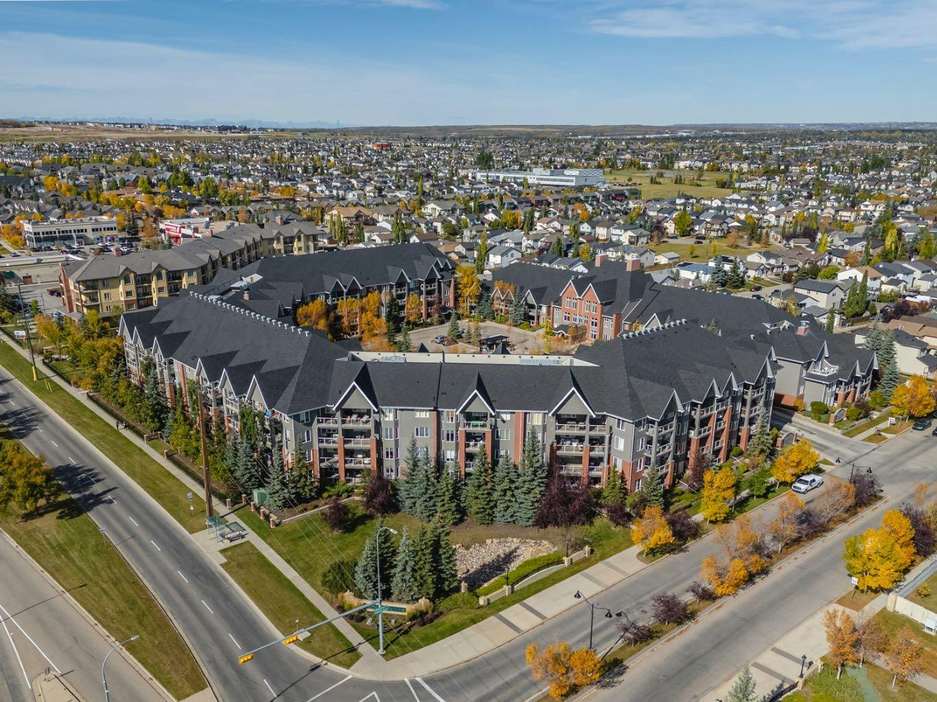 237-15 Everstone Drive SW, Calgary, AB, T2Y 5B5