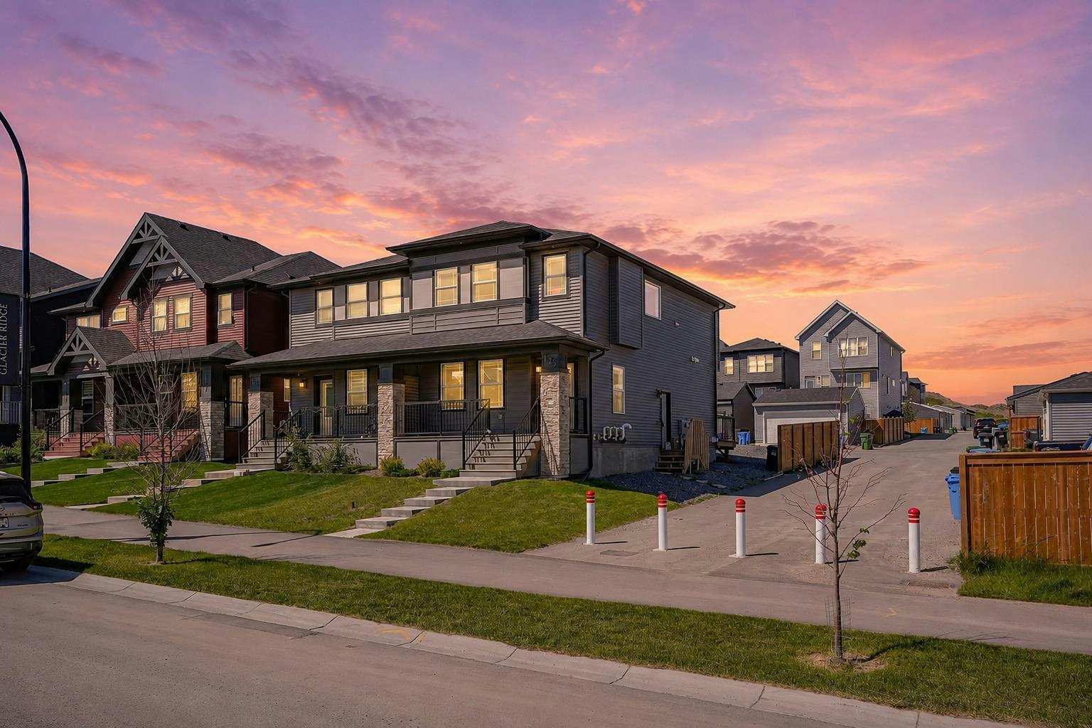 125 Edith Gate NW, Calgary, AB, T3R 1Z2