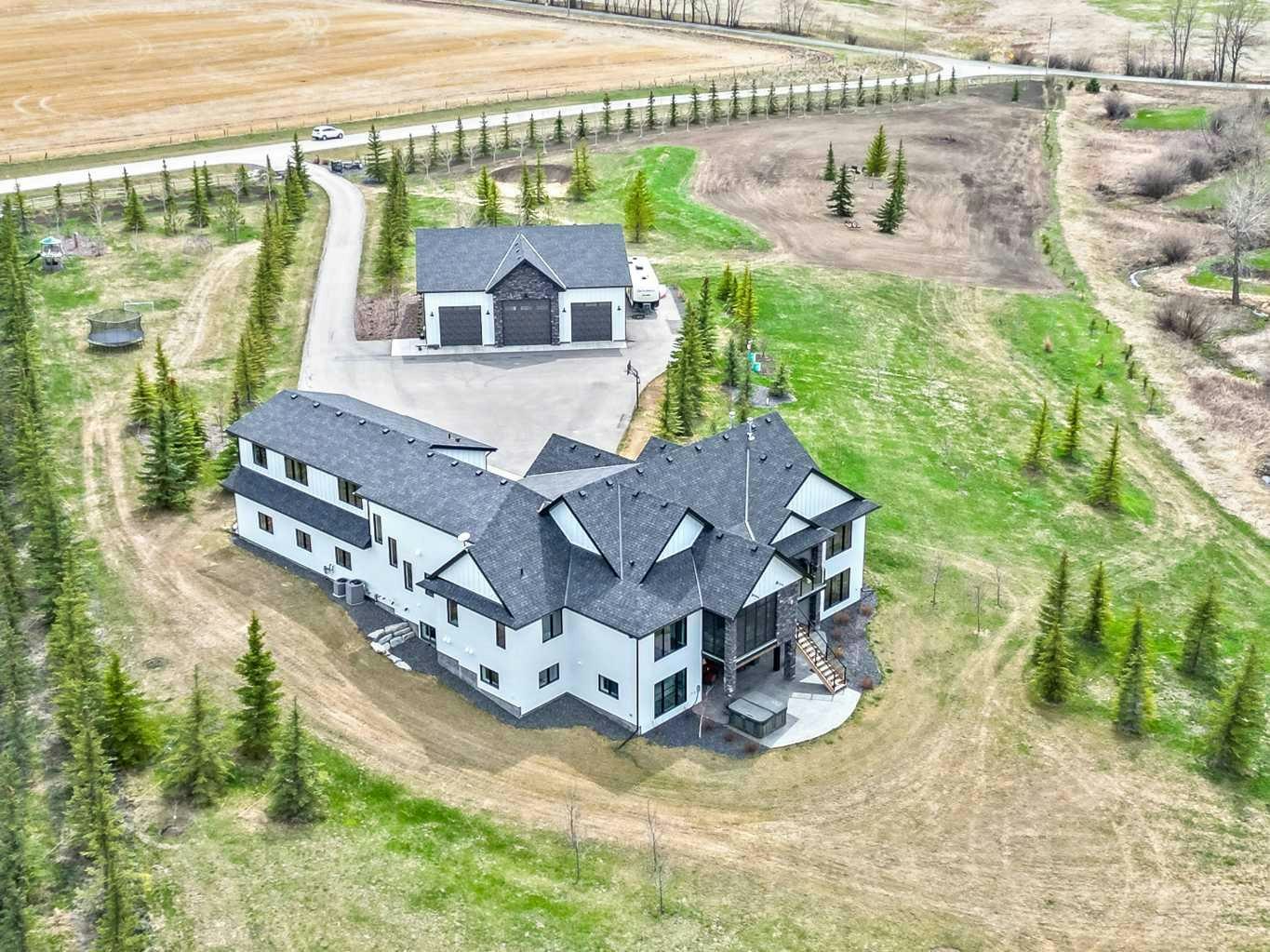 338233 Panima Close W, Foothills County, AB, T1S 7A1